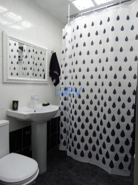 Aylıq Kirayə 2 otaqlı Köhnə Tikili bina evi  50m², Bakı
