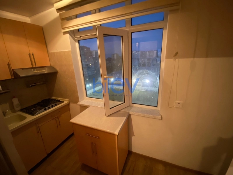 Aylıq Kirayə 3 otaqlı Köhnə Tikili bina evi  65m², Bakı