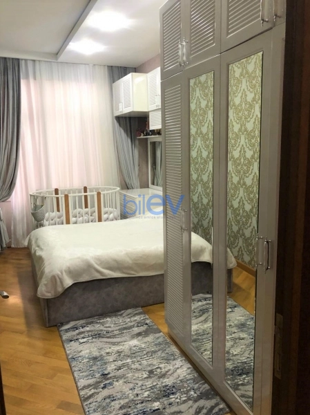 Aylıq Kirayə 2 otaqlı Yeni Tikili bina evi  65m², Bakı