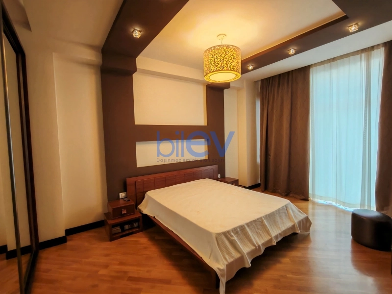 Aylıq Kirayə 4 otaqlı Yeni Tikili bina evi  176m², Bakı