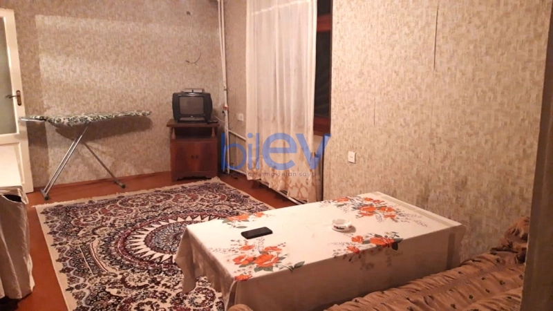 Aylıq Kirayə 2 otaqlı Köhnə Tikili bina evi  50m², Bakı