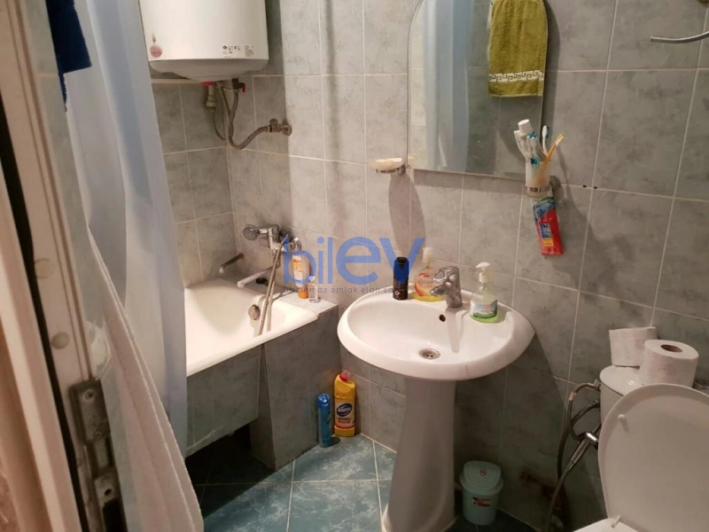 Aylıq Kirayə 2 otaqlı Köhnə Tikili bina evi  55m², Bakı