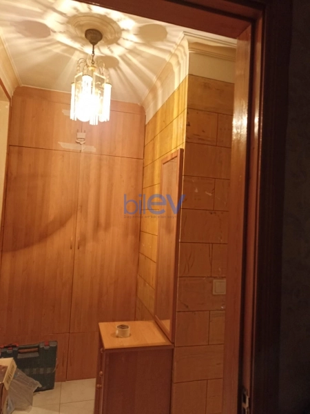 Aylıq Kirayə 3 otaqlı Köhnə Tikili bina evi  70m², Bakı