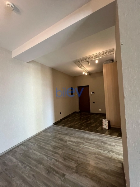 Aylıq Kirayə 3 otaqlı Yeni Tikili bina evi  90m², Bakı