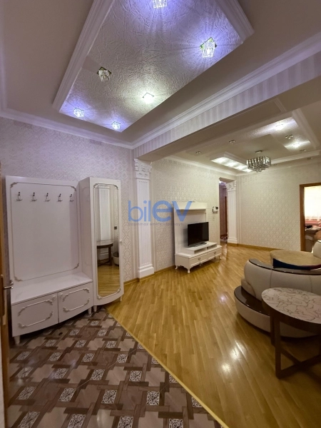 Satış 3 otaqlı Yeni Tikili bina evi  147m², Bakı