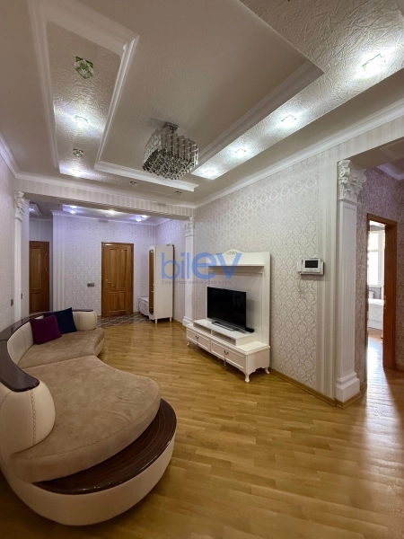 Satış 3 otaqlı Yeni Tikili bina evi  147m², Bakı