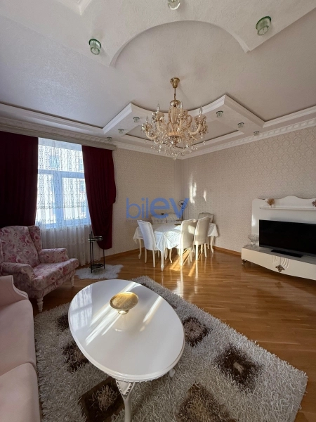 Satış 3 otaqlı Yeni Tikili bina evi  147m², Bakı