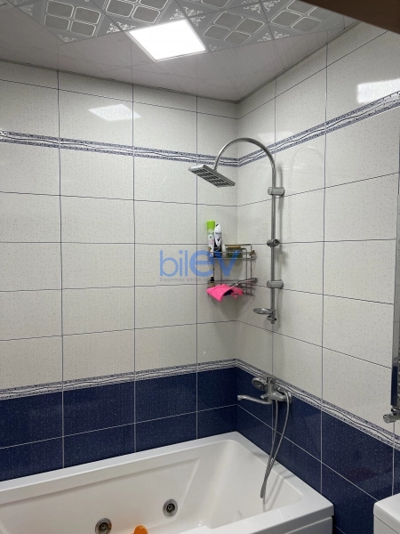 Satış 3 otaqlı Yeni Tikili bina evi  147m², Bakı