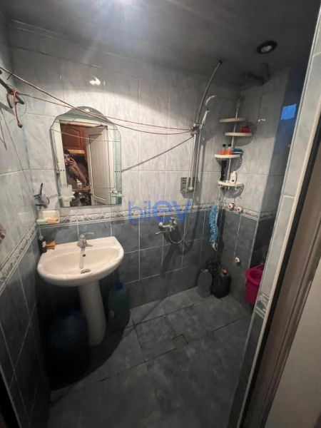 Aylıq Kirayə 3 otaqlı Köhnə Tikili bina evi  65m², Bakı