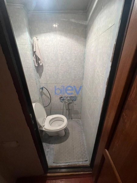 Aylıq Kirayə 3 otaqlı Köhnə Tikili bina evi  65m², Bakı