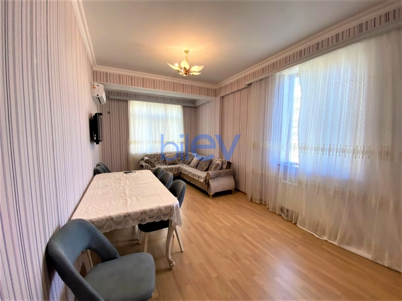 Aylıq Kirayə 2 otaqlı Yeni Tikili bina evi  80m², Bakı
