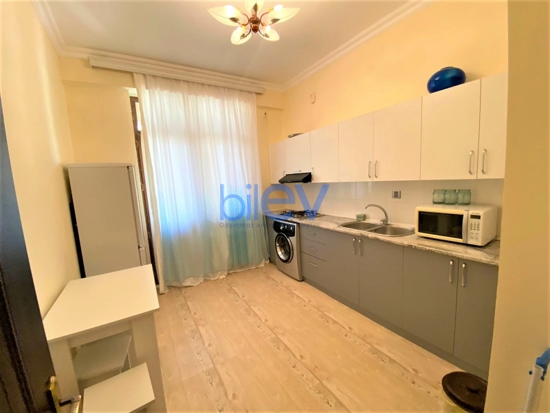 Aylıq Kirayə 2 otaqlı Yeni Tikili bina evi  80m², Bakı