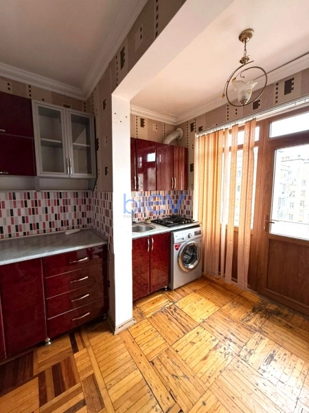 Aylıq Kirayə 2 otaqlı Köhnə Tikili bina evi  55m², Bakı
