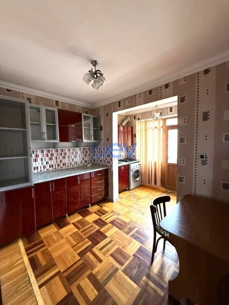 Aylıq Kirayə 2 otaqlı Köhnə Tikili bina evi  55m², Bakı