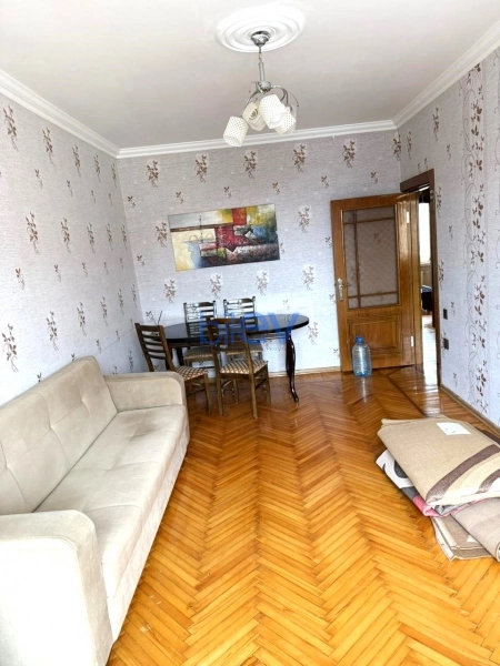 Aylıq Kirayə 2 otaqlı Köhnə Tikili bina evi  55m², Bakı