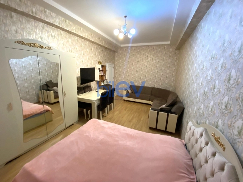 Aylıq Kirayə 1 otaqlı Yeni Tikili bina evi  60m², Bakı
