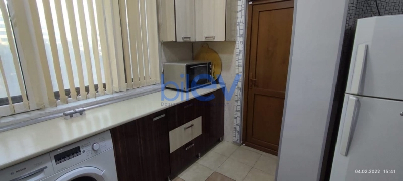 Aylıq Kirayə 2 otaqlı Köhnə Tikili bina evi  72m², Bakı