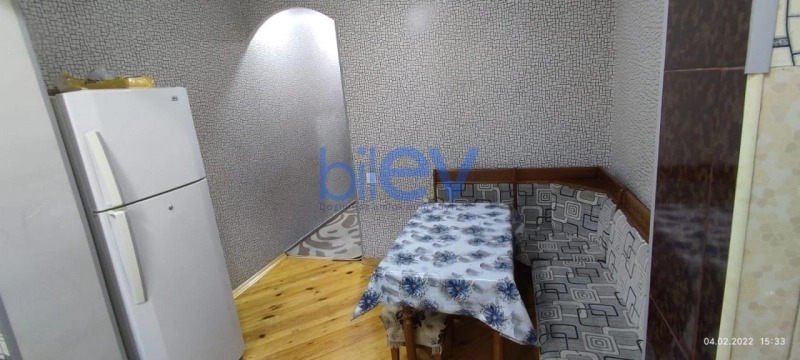 Aylıq Kirayə 2 otaqlı Köhnə Tikili bina evi  72m², Bakı
