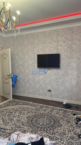 Satış 5 otaqlı Həyət evi  200m², Bakı