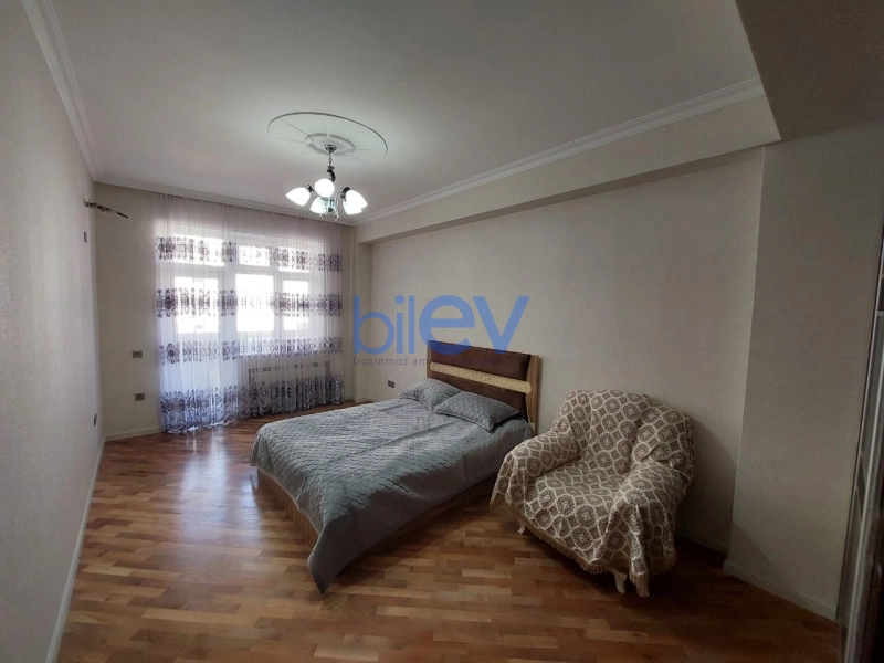 Aylıq Kirayə 3 otaqlı Yeni Tikili bina evi  120m², Bakı