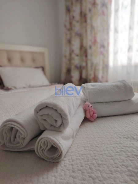 Aylıq Kirayə 1 otaqlı Yeni Tikili bina evi  65m², Bakı