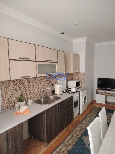 Aylıq Kirayə 1 otaqlı Yeni Tikili bina evi  65m², Bakı