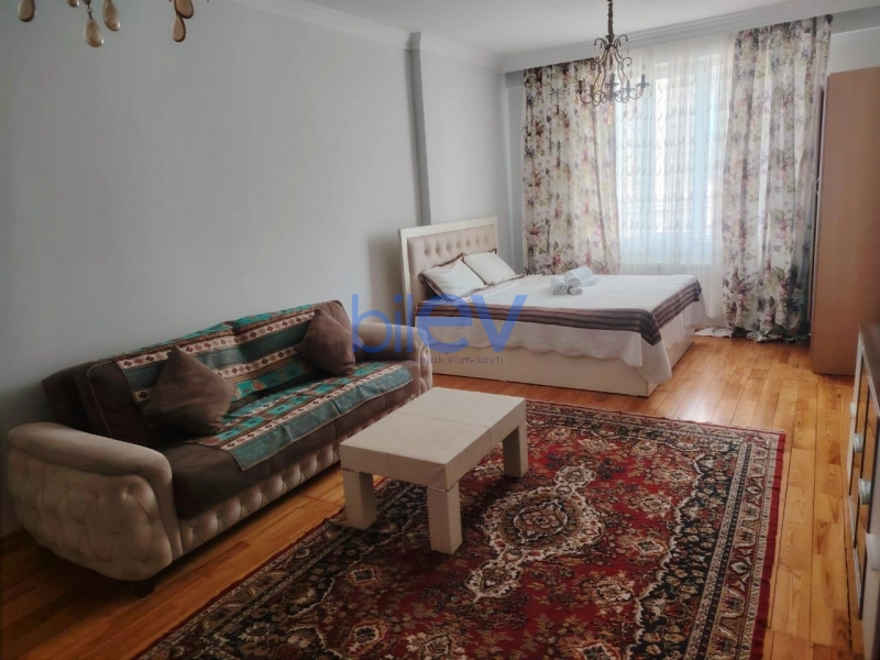 Aylıq Kirayə 1 otaqlı Yeni Tikili bina evi  65m², Bakı