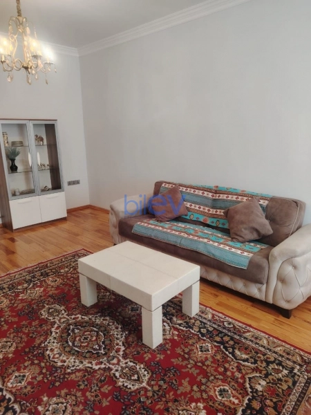 Aylıq Kirayə 1 otaqlı Yeni Tikili bina evi  65m², Bakı