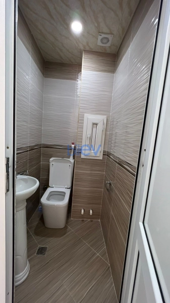 Aylıq Kirayə 3 otaqlı Yeni Tikili bina evi  78m², Bakı