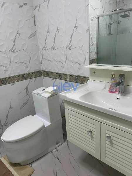 Aylıq Kirayə 2 otaqlı Yeni Tikili bina evi  72m², Bakı