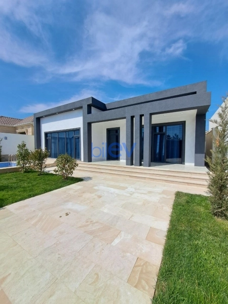 Satış 4 otaqlı Həyət evi  160m², Bakı