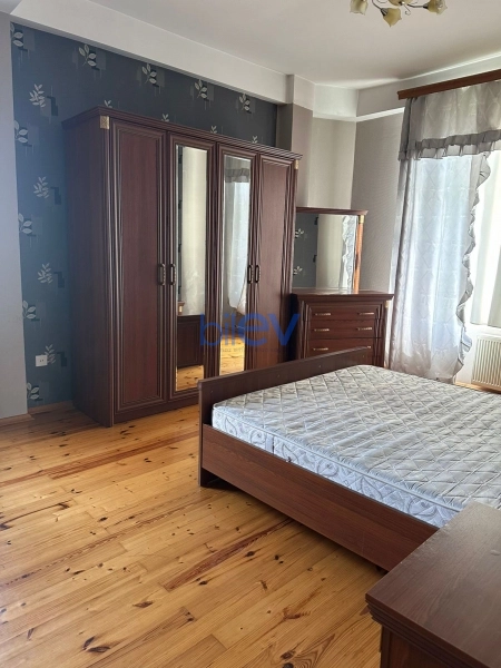 Aylıq Kirayə 3 otaqlı Köhnə Tikili bina evi  90m², Bakı