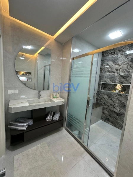 Aylıq Kirayə 3 otaqlı Yeni Tikili bina evi  110m², Bakı