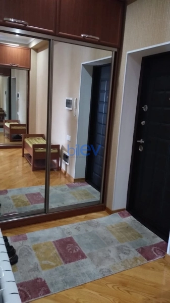 Aylıq Kirayə 3 otaqlı Yeni Tikili bina evi  140m², Bakı