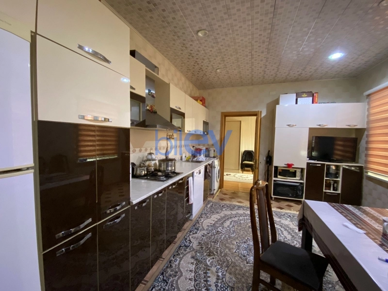 Satış 5 otaqlı Bağ evi  130m², Bakı
