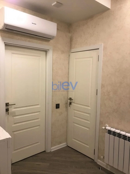 Aylıq Kirayə 3 otaqlı Yeni Tikili bina evi  110m², Bakı