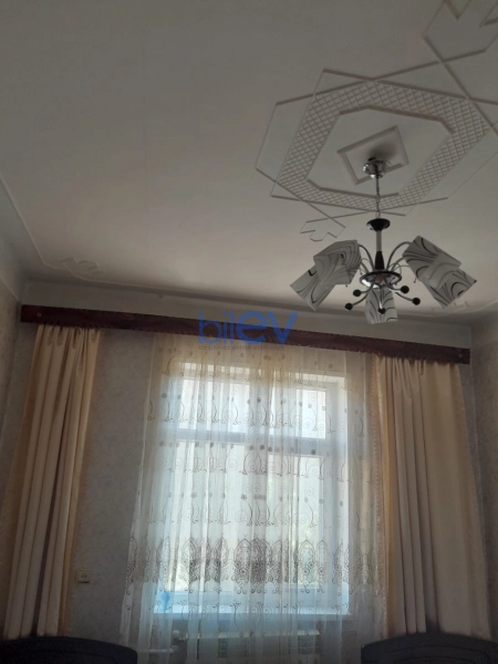 Aylıq Kirayə 3 otaqlı Köhnə Tikili bina evi  67m², Bakı