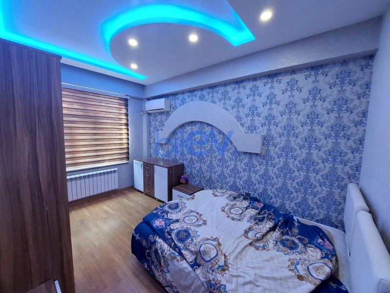 Aylıq Kirayə 3 otaqlı Yeni Tikili bina evi  101m², Bakı