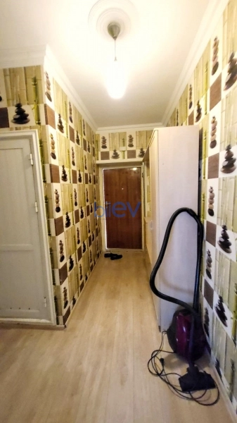 Satış 1 otaqlı Köhnə Tikili bina evi  42m², Bakı