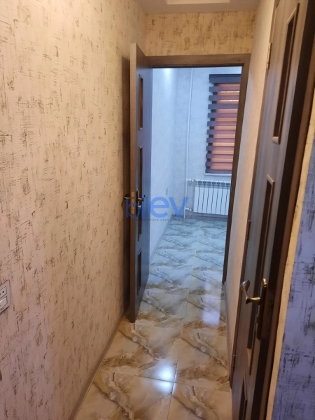 Aylıq Kirayə 2 otaqlı Köhnə Tikili bina evi  60m², Bakı