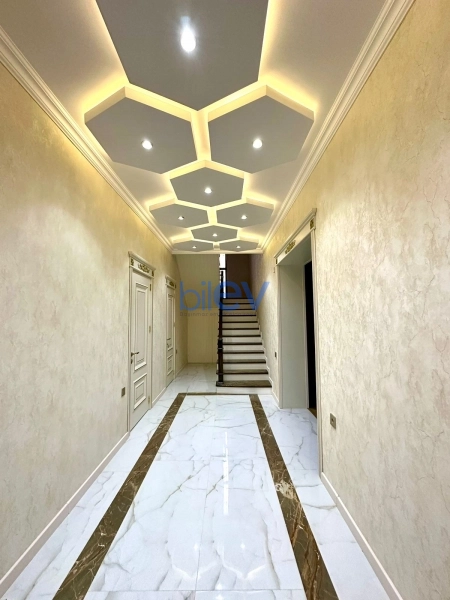 Satış 5 otaqlı Bağ evi  216m², Bakı