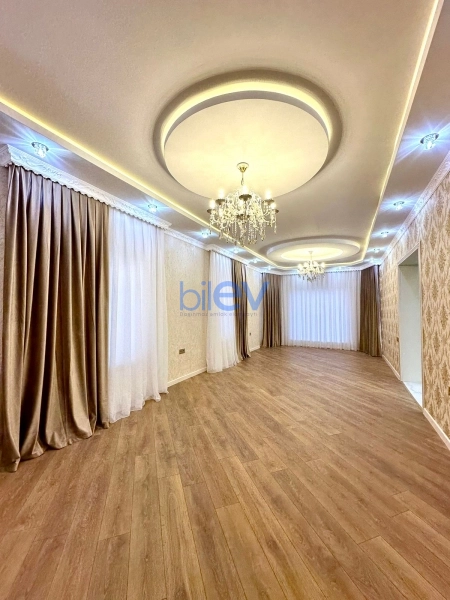 Satış 5 otaqlı Bağ evi  216m², Bakı