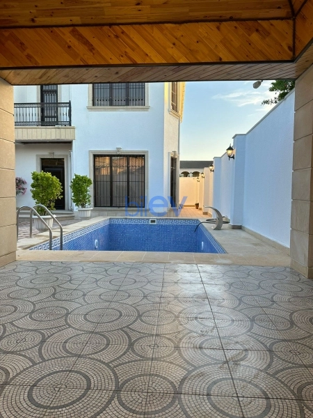 Satış 5 otaqlı Bağ evi  216m², Bakı