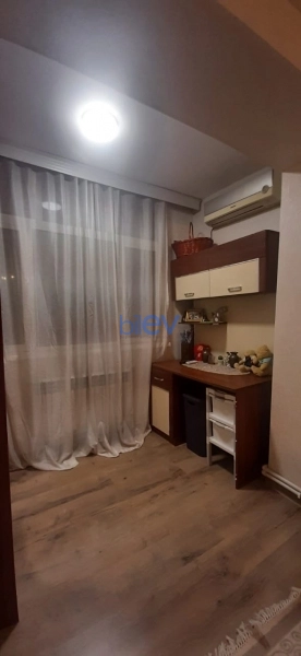 Aylıq Kirayə 1 otaqlı Köhnə Tikili bina evi  40m², Bakı