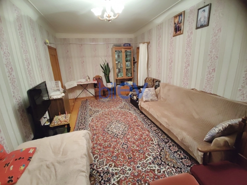 Satış 3 otaqlı Köhnə Tikili bina evi  80m², Bakı
