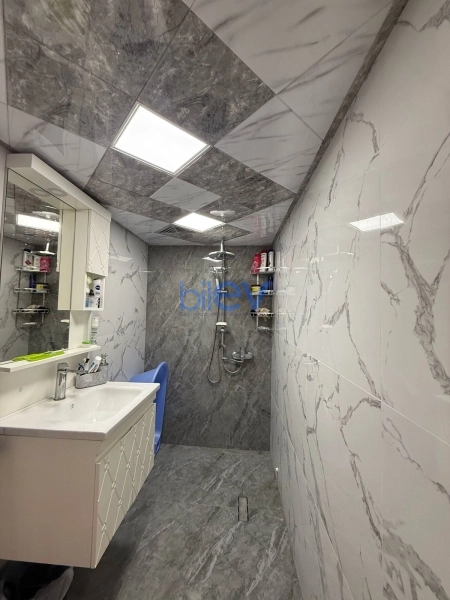 Satış 3 otaqlı Köhnə Tikili bina evi  8.00m², Bakı