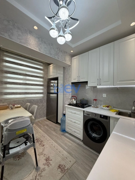 Satış 3 otaqlı Köhnə Tikili bina evi  8.00m², Bakı