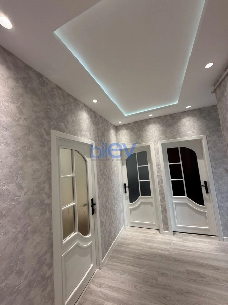 Satış 3 otaqlı Köhnə Tikili bina evi  8.00m², Bakı