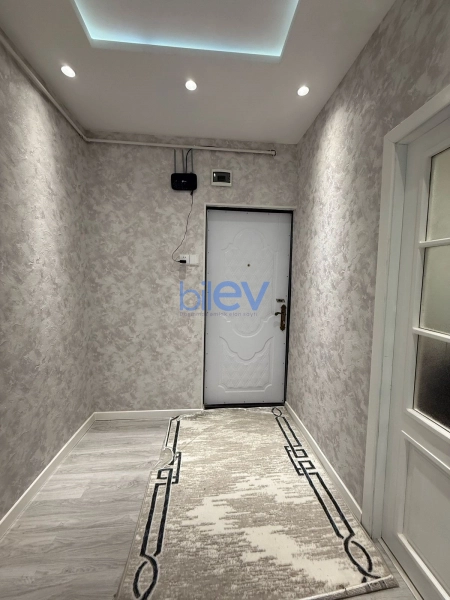 Satış 3 otaqlı Köhnə Tikili bina evi  8.00m², Bakı