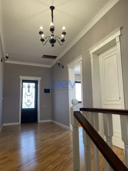 Satış 6 otaqlı Villa  240m², Bakı